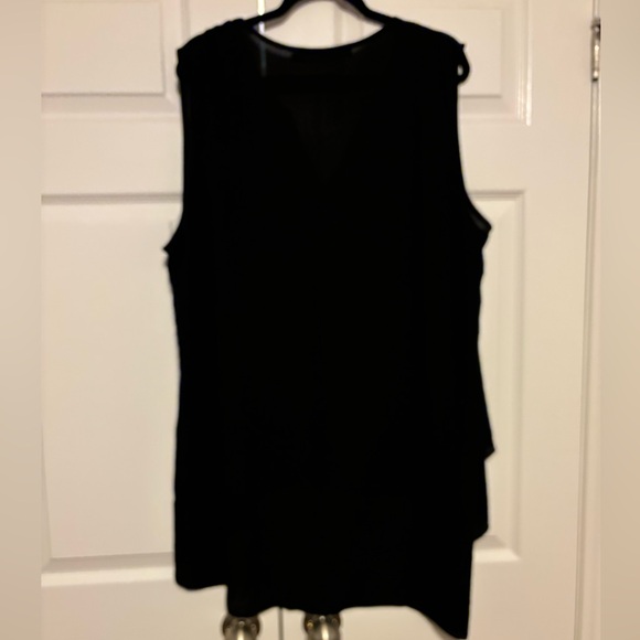 Sleeveless blouse - Picture 4 of 4